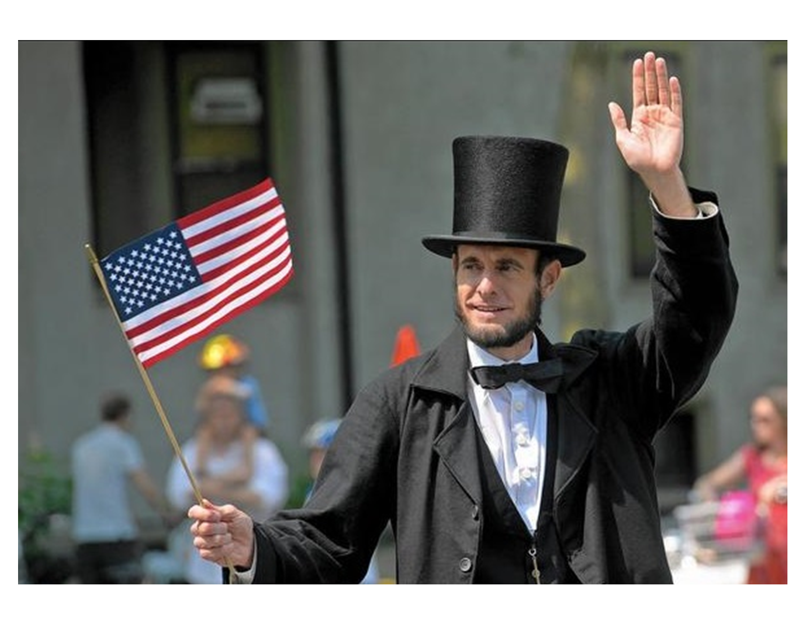 Kevin Wood as Mr. Lincoln