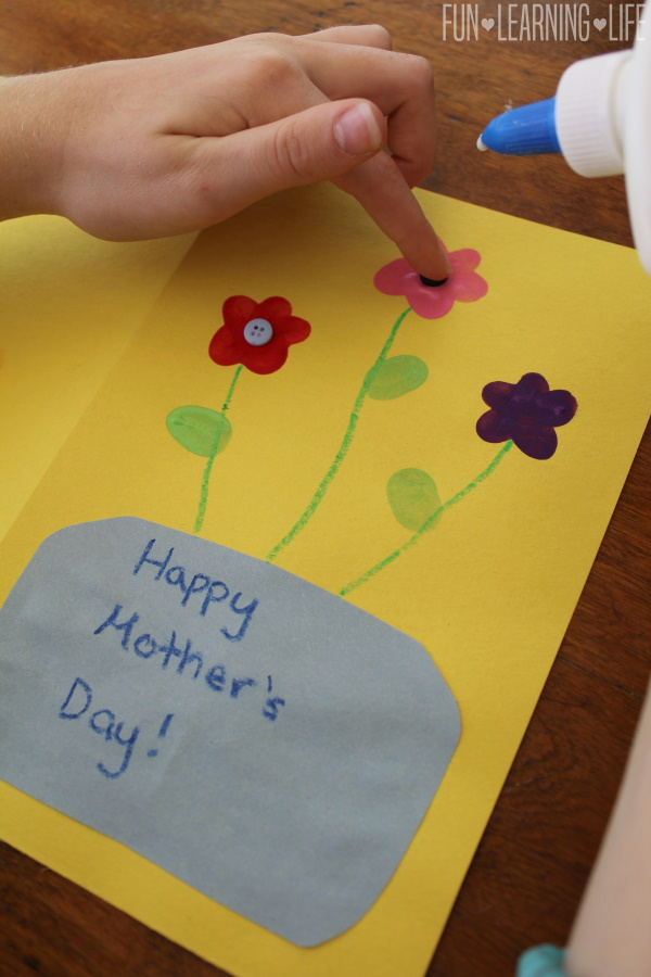 mother's day card with buttons