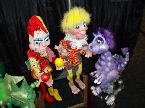 Marionettes