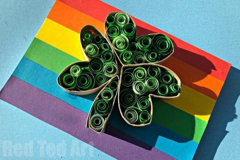 Shamrock quilled card