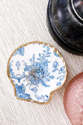 seashell trinket dish