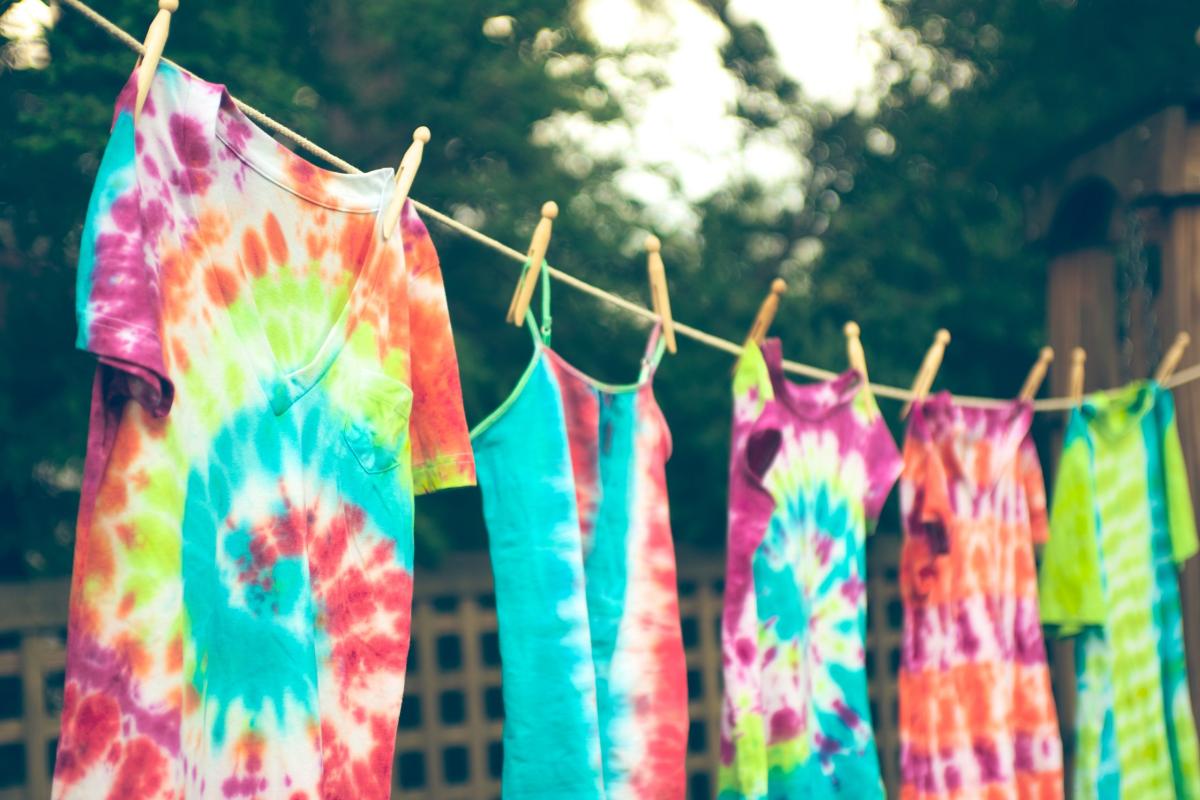 tie dyed shirts