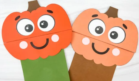 Pumpkin paper bag puppet